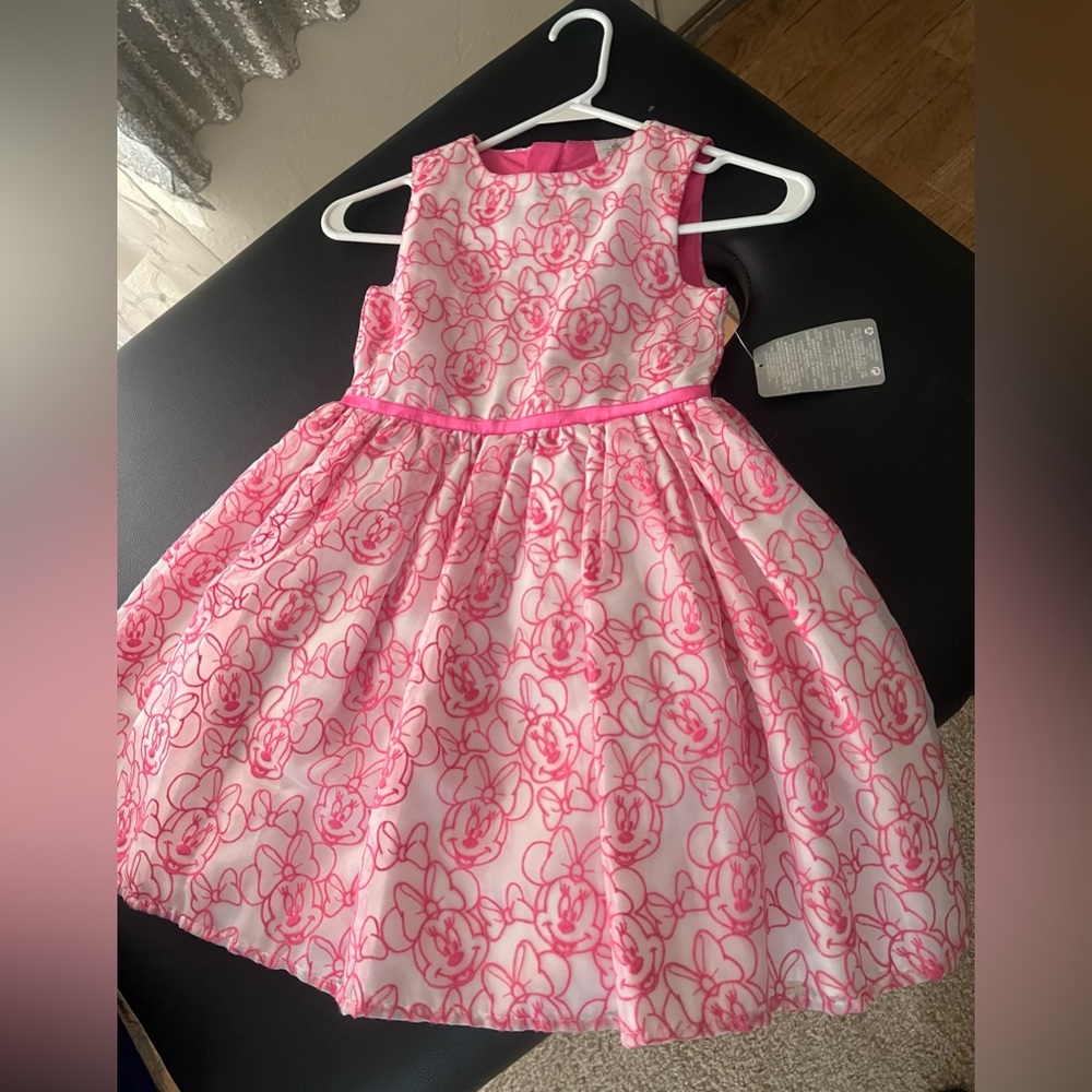Disney Minnie girls pink and white dress super cute